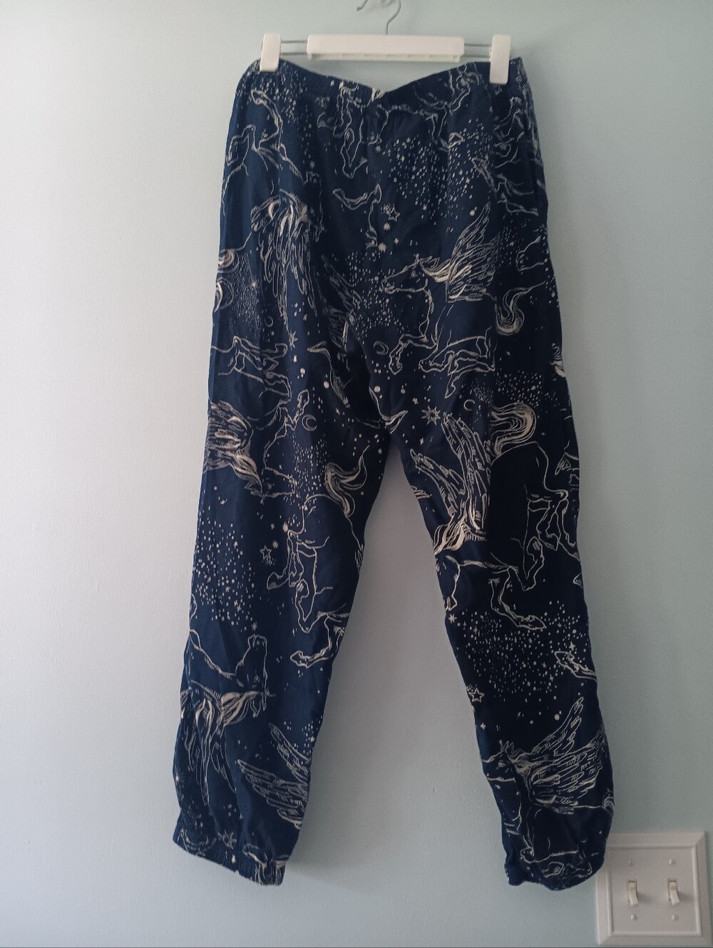 Victoria's Secret Pegasus Print Navy Pajama Pants Medium - Picture 3 of 6